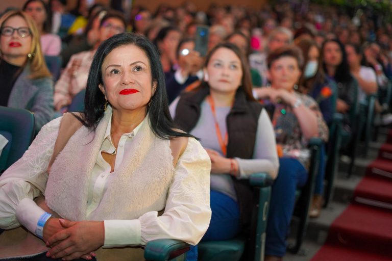 Celebraron su día a todo dar  las 1.200 mujeres al servicio de Cundinamarca